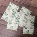 Rectangle 33x40cm paper napkins with gold and green eucalyptus leaf floral print - Pack of 20 / Eucalyptus Leaf