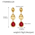 Dimensioni dettagliate di orecchini a goccia in oro 18k con pietra di vetro rossa - Rosso