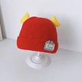 Lindo gorro de punto rojo para bebé con corazones amarillos y parche azul - 6 Meses - 3 Años (33-52cm) / Rojo (Corazón 3D)