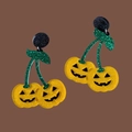 Halloween Kürbis-Kirsche Ohrringe aus Glitzery-Acryl für Damen in festlichem Gelb - Kürbis-Muster