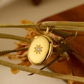 Vintage 925 sterling silver gold oval pendant with starburst engraving and zircon stone - 925 Silver / 18K Gold