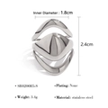 Anello multistrato ondulato in acciaio inossidabile argento con design geometrico - Design Impilato a Più Strati (SR020085-S) / Argento