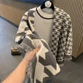 Écharpe épaisse toucher cachemire à motif pied-de-poule gris et blanc avec franges - Gris