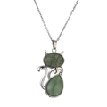 Collana etnica in acciaio argento con pendente a gatto e pietre preziose verdi - Avventurina (Verde)