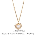 Goldene Herz-Halskette mit weißem Perlmutt-Inlay und Kristallrand auf Perlenkette - Weißes Muschelherz/H