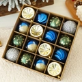 Set dettagliato di 16 palline di Natale assortite in scatola con finiture opache e glitterate - Verde petrolio
