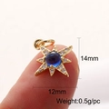 Makroaufnahme von vergoldetem Sternanhänger mit blauem Edelstein und Kristallen - Blauer Zirkon Stern