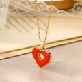 Collar chapado en oro de 18K con colgante de corazón de esmalte rojo y centro hueco - Rojo (Con Cadena)
