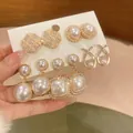 Set di 5 paia di orecchini con perle e diamanti in stile vintage francese dorato - Perno in Argento Bianco (Set da 10 Pezzi)