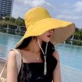 Women's foldable oversized brim sun hat in lemon yellow with white chin strap - One Size(Adjustable) / Yellow