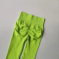 Neon-grüne Yoga-Leggings mit hoher Taille, Po-Lifting-Effekt und Rippstrick-Bauchkontrolle - S / Unterteile / Limonengrün