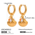 Hypoallergenic gold stainless steel hoop earrings with shell and pearl drop pendants - Shell And Pearl Charm Style (JDE2409013)