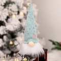 Leuchtender Weihnachtsgnom mit Pailletten und weißem Bart an einem Weihnachtsbaum - Stil A Pailletten Gnom / Seeblau