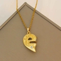 Goldene Halskette mit E-Anhänger, Love-Gravur und Diamant auf Schmuckschatulle - XL1931 Herz Kombi Halskette Gold