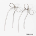 Orecchini a fiocco in argento con nappe a catena lunga e finitura lucida elegante - Orecchini con Fiocco e Nappe (DPE2518) / Orecchini Lunghi con Nappe Argento