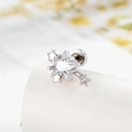 Piercing all'orecchio a stella con zirconi e stelle in smalto bianco, finitura argento - Bianco