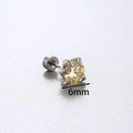 Orecchino a perno 6mm in titanio argento con zircone giallo tondo e griffe - Barra in Acciaio Chirurgico con Filettatura Interna (6mm di Lunghezza) / Giallo tenue (6mm/Pezzo singolo)