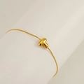 Elegant gold-plated chain bracelet featuring a polished chunky letter T pendant for women - Letter T