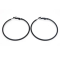 Orecchini a cerchio neri opachi minimalisti in coppia per un look da ufficio elegante - 2x30mm / Nero