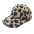 Primer plano de la gorra de béisbol de leopardo con textura de lana de cordero suave - Estilo de Seis Paneles Parte Superior Redonda Visera Curva / Leopardo Negro Verde Beige (1#)
