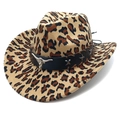 Dettaglio cappello da cowboy leopardato con fibbia a testa di toro e cinturino in pelle - Parte Superiore Fedora Stampa Leopardata