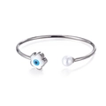 Bracciale aperto in argento con fiore occhio di bue blu e dettaglio perla bianca - Malocchio a Fiore (KB123076-K) / Color Acciaio