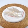 Leaf-shaped acetate hair claw clip in pearlescent white with gold veins and 10cm size - 10cm / White