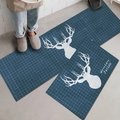 Blue Nordic kitchen mat set with white deer pattern and grid design on short plush - 40*60cm / Nordic Deer