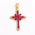 Ciondolo a croce dorata con pietre rosse e dettagli in micro-zircone bianco - Rosa-M41C2940