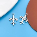 Silver fleur-de-lis charms for jewelry making, DIY alloy pendants in vintage silver finish - 1pc Antique Silver Lily Symbol 12x18mm