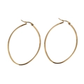 Orecchini a cerchio ovali geometrici in acciaio inossidabile dorato per donna su fondo bianco - 35mm x 46mm / Oro