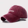 Casquette de baseball vintage bordeaux en coton avec broderie REMEMBER blanche - Réglable / Bordeaux (Remember)