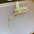 Golden butterfly hair claw clip with white pearls and long hanging tassel chains - Rhinestone Butterfly Pearl Tassel (HH4068)