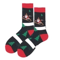 38-46 / Skiing Santa and Pine Tree Pattern (3739C)