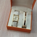 Montre femme dorée rectangulaire avec bracelet cuir blanc et bracelet LOVE en boîte - Style 3 (Sans boîte)