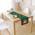 Donkergroene kersttafelloper met kerstman-illustratie en rood geruite afwerking - XKZQ-09 (Donkergroene Sneeuwvlok Kerstman) / 180x33cm