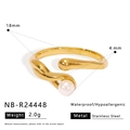 Dettagli dell'anello regolabile in acciaio inossidabile 18K con perla incastonata - Stile Aperto con Perla Arrotondata (NB-R24448)