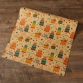Papier cadeau en kraft brun écologique avec des motifs de gâteaux d'anniversaire colorés - Gâteau Coloré