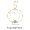 Dettaglio del bracciale dorato con cuore foglia, zirconi e chiusura scorrevole regolabile - Foglia pavé (KB0598)