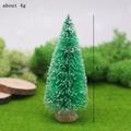 Mini albero di Natale in sisal verde da 8,5cm con effetto neve e base in legno - 8.5cm Verde Erba