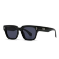Klassische schwarze quadratische Sonnenbrille mit dunklen Gläsern und schicken Metallakzenten - Schwarzer Rahmen Graue Gläser