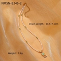 Collana di perline in acciaio titanio con accenti bianchi e verdi e ciondolo a girasole - Stile Ciondolo Quadrato (NMSN-B246-2)