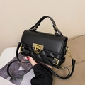 Sac bandoulière matelassé noir classique avec chaîne dorée et finition en cuir premium - Noir