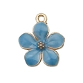 Colgante de margarita de esmalte azul lago con acabado de aleación dorada para joyería DIY - 14x16mm / Flor de Cerezo Azul