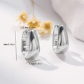 Macro shot showing dimensions of silver polished U-shaped earrings 14mm by 7.4mm - EH752 Silver U-Shape Buckle