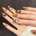 Faux ongles œil-de-chat marron et doré avec fleurs 3D et accents métalliques - Grand (L) / Œil de Chat Brun Fleur 3D - Style Ovale Moyen (1488)