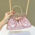Pochette de soirée en satin rose avec nœud plissé, cadre en cristal et anse dorée - Rose