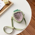 Lindo bolso bandolera verde con forma de fresa para niños con lentejuelas de estrellas - Verde