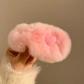 Plüschiger Kunstkaninchenfell-Haarclip in Pink mit passendem Herz-Dekor für Frauen - Rosa