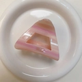 Pink and white marble acetate triangle hair claw clip with golden brand logo label - Pink White Marble / Pink